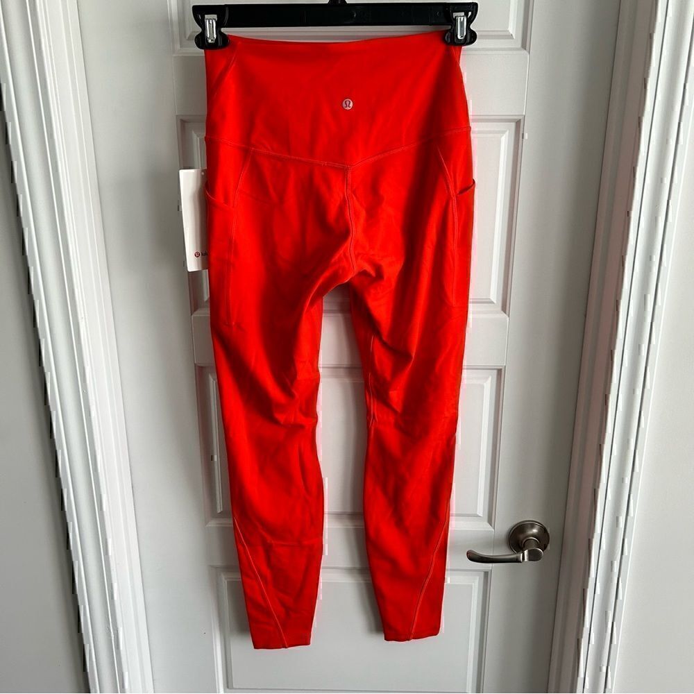 Lululemon Align 28 inch with pockets - Picture 4 of 5